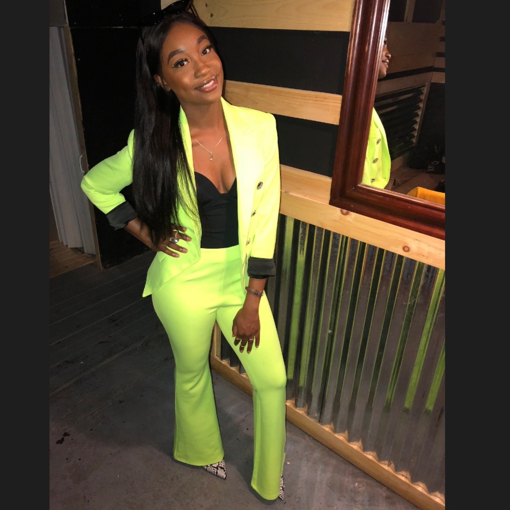 Lime green two piece Suit Set !! - Picture 3 of 3